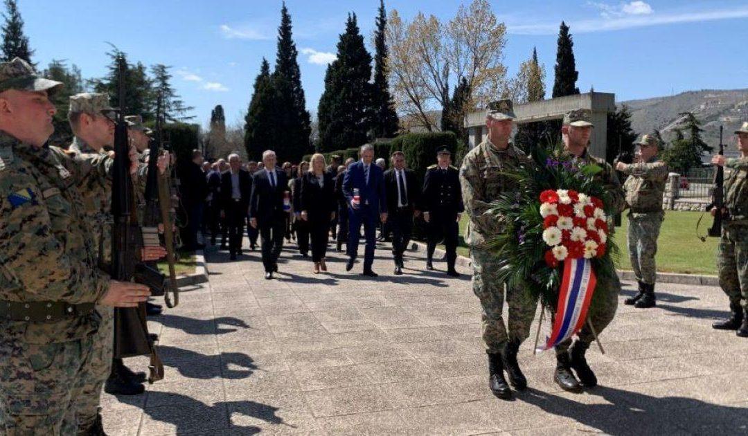 Središnja svečanost 31. obljetnice HVO-a održana u Mostaru