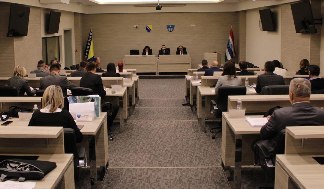 SKUPŠTINA HNŽ-A: OKVIRNI PRORAČUN, STRATEGIJA ZA MLADE, KREDITNO ZADUŽENJE ZA BOLNICE