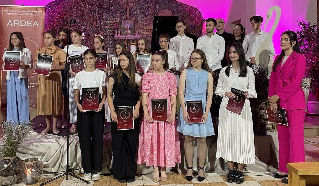 U Čapljini održan završni koncert polaznika seminara za violinu u sklopu 7. Masterclassa Ardea