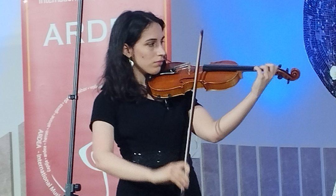 U sklopu Masterclassa Ardea, Ana Pešut održala recital na violini