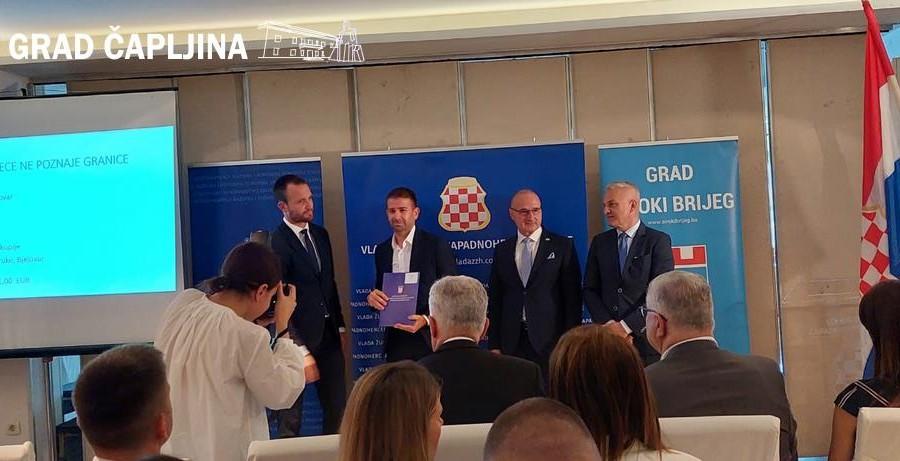 Grad Čapljina potpisao ugovor za projekt “Jačanje suradnje i poboljšanje energetske učinkovitosti na području gradova Solina i Čapljine”