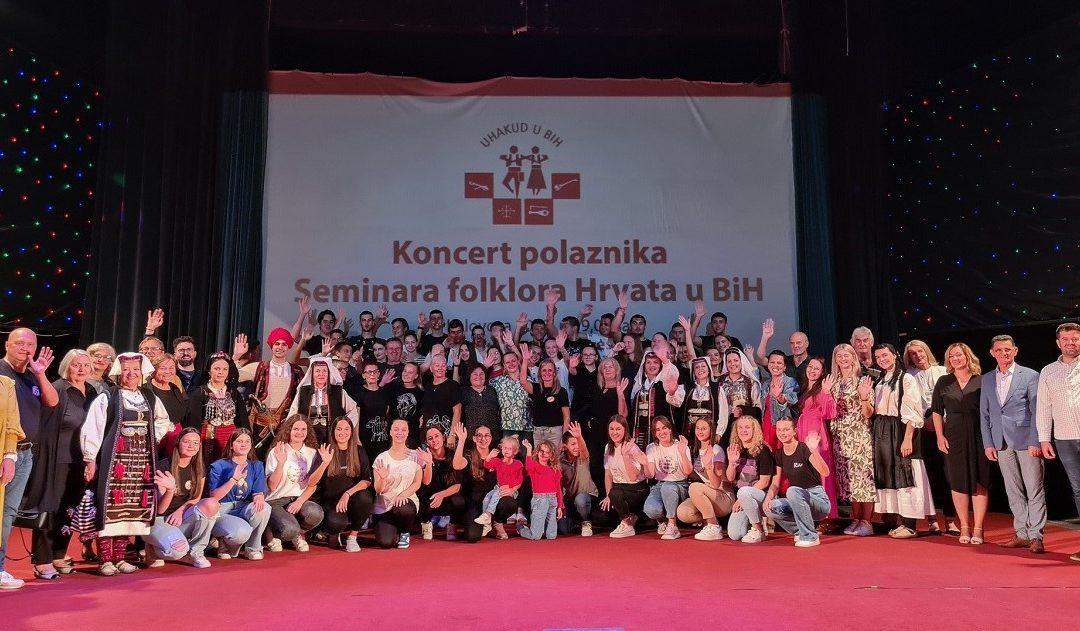 Svečanim koncertom završio je deveti Seminar folklora Hrvata u BiH