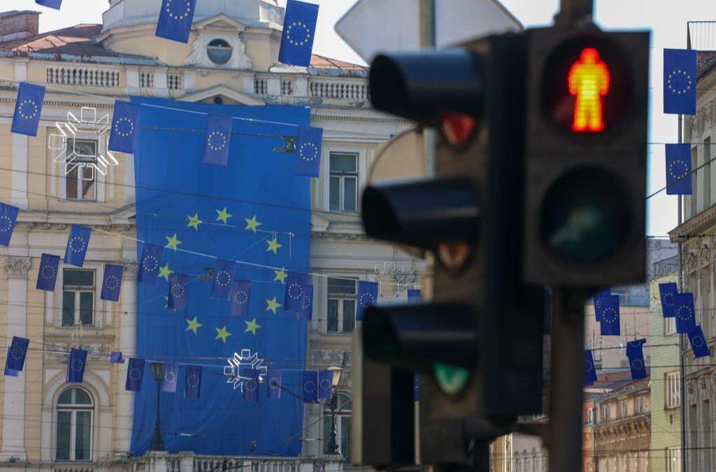 EU: Visok stupanj međunarodne supervizije nespojiv s europskom budućnošću