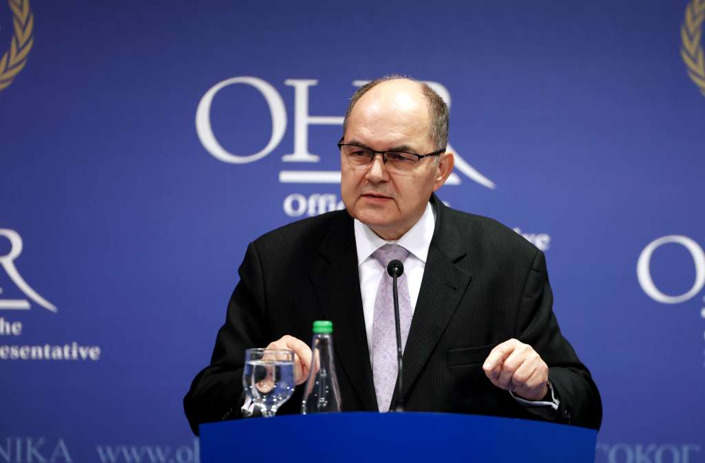 Schmidt: Ključ svega je da mladi ljudi požele ostati u Bosni i Hercegovini