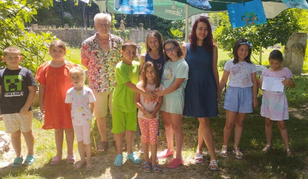 U galeriji “Mlaz” održana izložba radova sa Škole crtanja za djecu