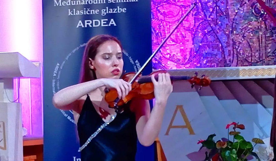 Noami Konforta održala koncert u Čapljini