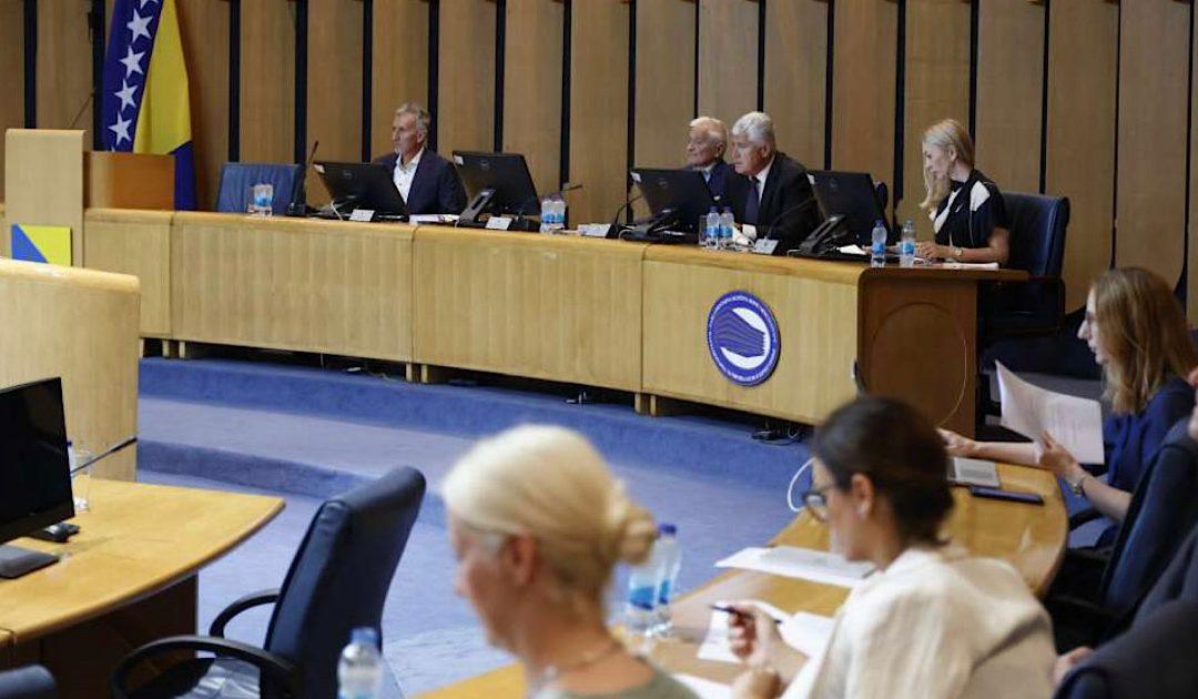 Dom naroda PSBiH usvojio Zakon o izmjeni Zakona o VSTV-u