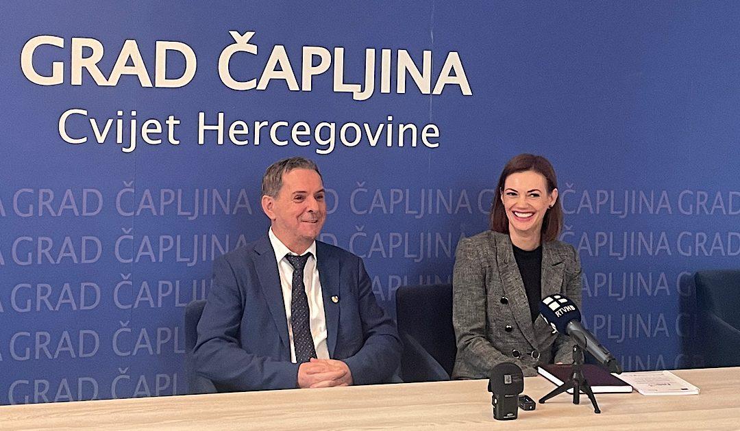 AUDIO/FOTO: Iva Raguž službeno predstavljena na poziciji gradonačelnice Čapljine