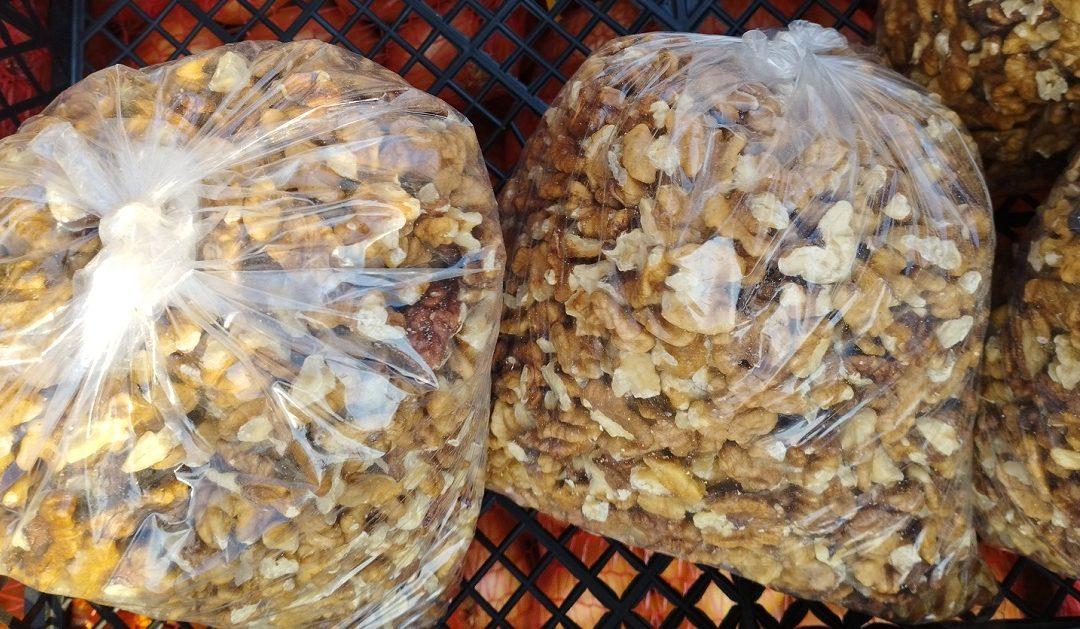 Cijena kilograma oraha na Veletržnici u Tasovčićima 15 maraka