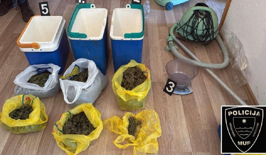 Na području Čapljine pronađena droga i oružje