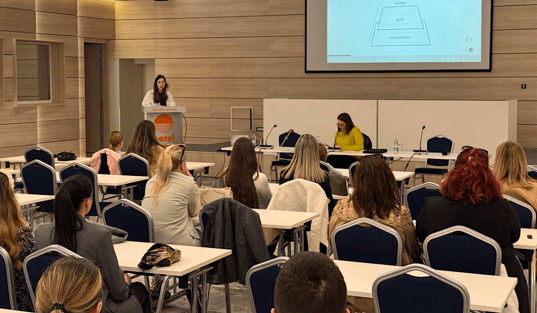 Općina Neum organizirala edukativno predavanje za roditelje