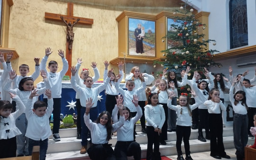 Misama polnoćkama katolici dočekali Božić