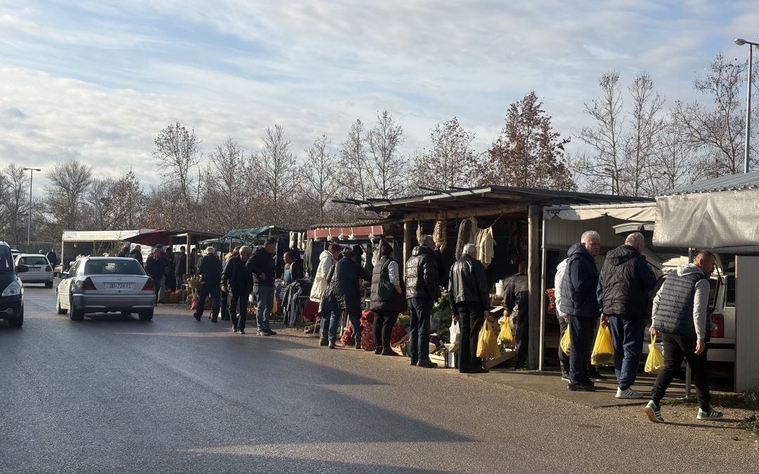 FOTO | Kreću blagdanske pripreme na Veletržnici u Tasovčićima