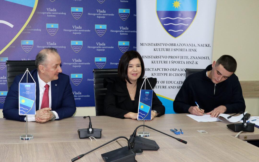 Hercegovačko-neretvanska županija povisila studentske stipendije