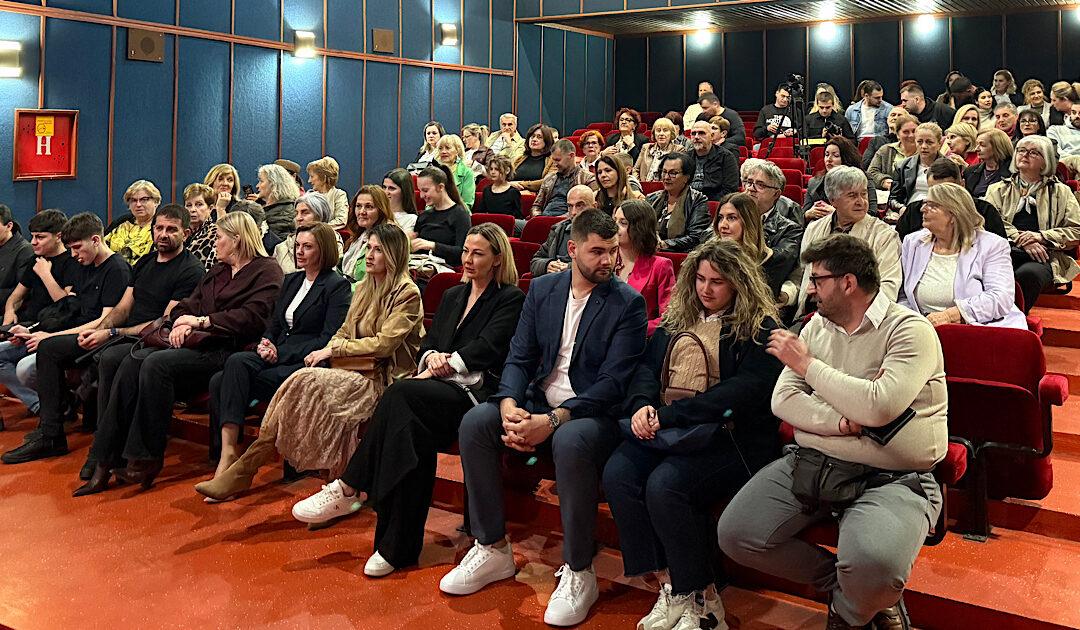 Čapljinska publika uživala u koncertu “Gradu s ljubavlju”