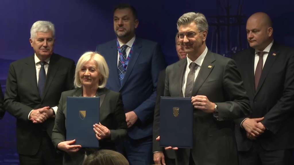 BiH i Hrvatska potpisale sporazum o izgradnji Južne plinske interkonekcije