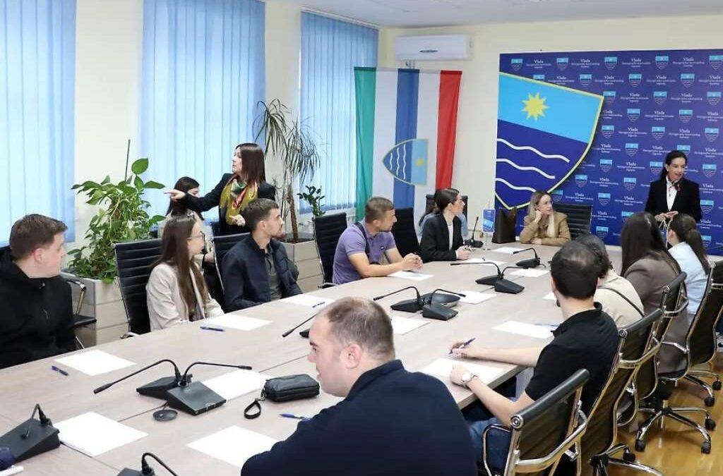 Potpisani ugovori s vježbenicima odabranima po Programu zapošljavanja