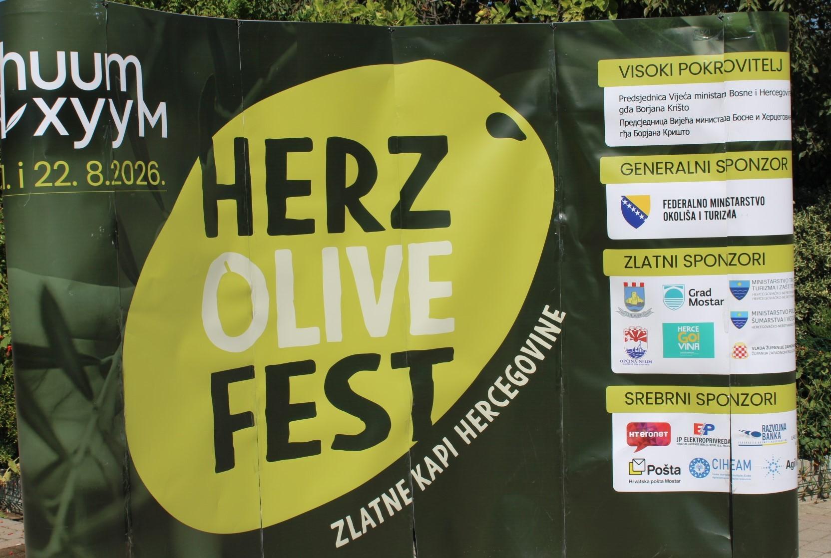 Herz1-Plakat manifestacije DMU