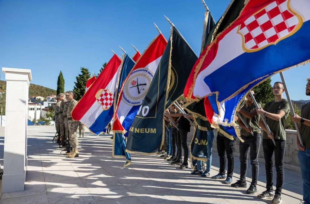 U Neumu obilježen Dan branitelja i odana počast poginulima